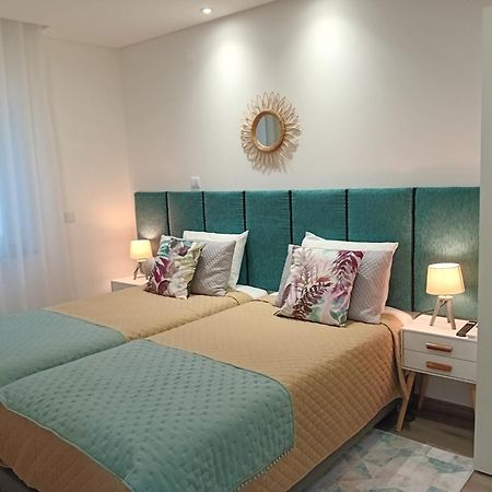 Garden House Fundao - Suite Apartamento 204 ภายนอก รูปภาพ