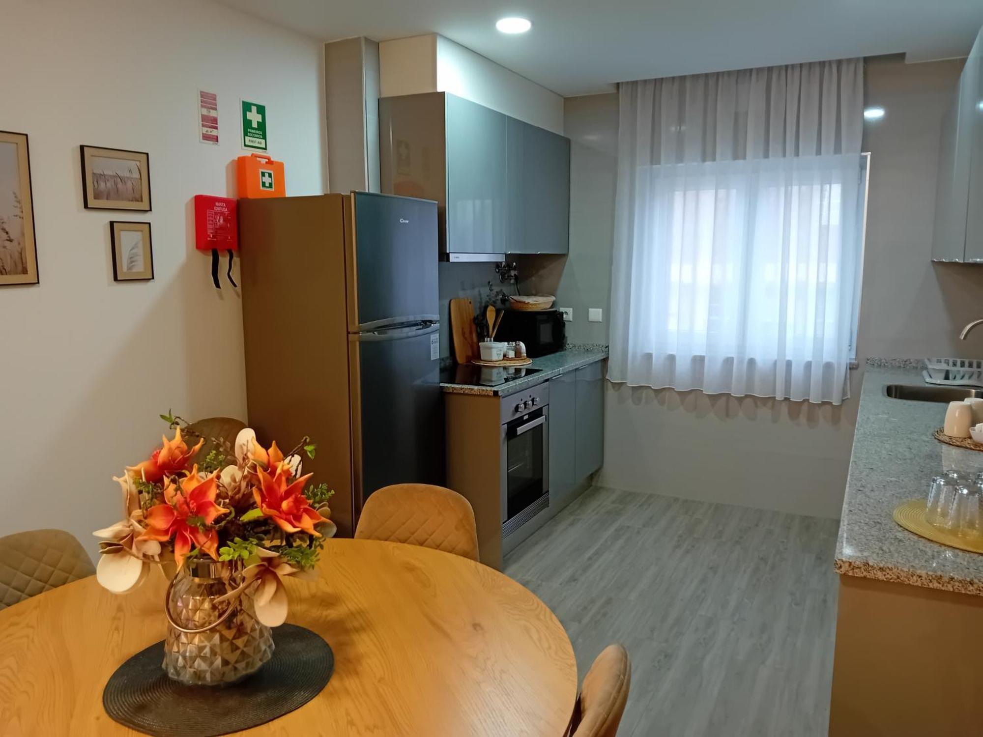 Garden House Fundao - Suite Apartamento 204 ภายนอก รูปภาพ